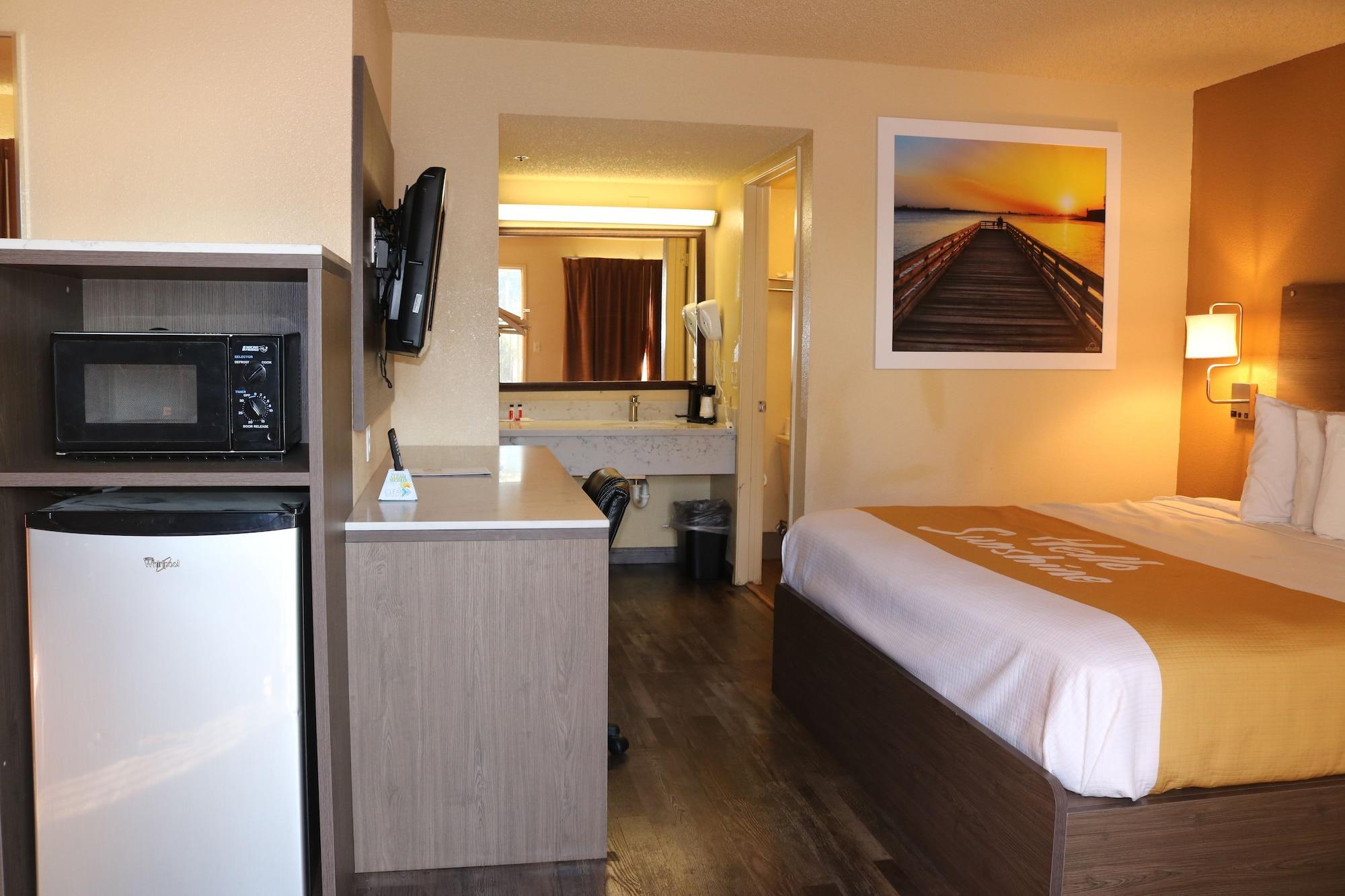 Days Inn By Wyndham Fresno South Екстериор снимка